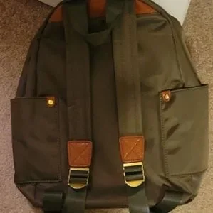 Adrienne Vittadini Studio Olive Fashion Backpack ADRIENNE VITTADINI Olive Nylon Backpack | eBay main image 3